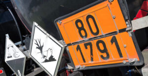 Avichem kan rådgive jer om farligt gods.